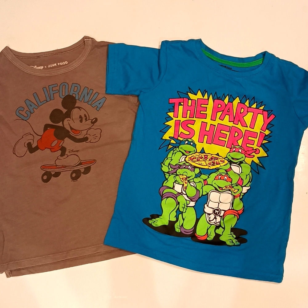 BOYS MICKEY MOUSE & NINJA TURTLE SHIRTS SZ 5